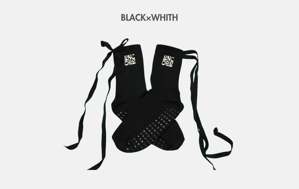RIBBON TIE SOCKS　リボンタイ ソックス